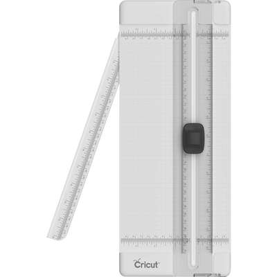 PROVANTAGE: Cricut 2006696 Cricut Essential Tool Set Core Colors